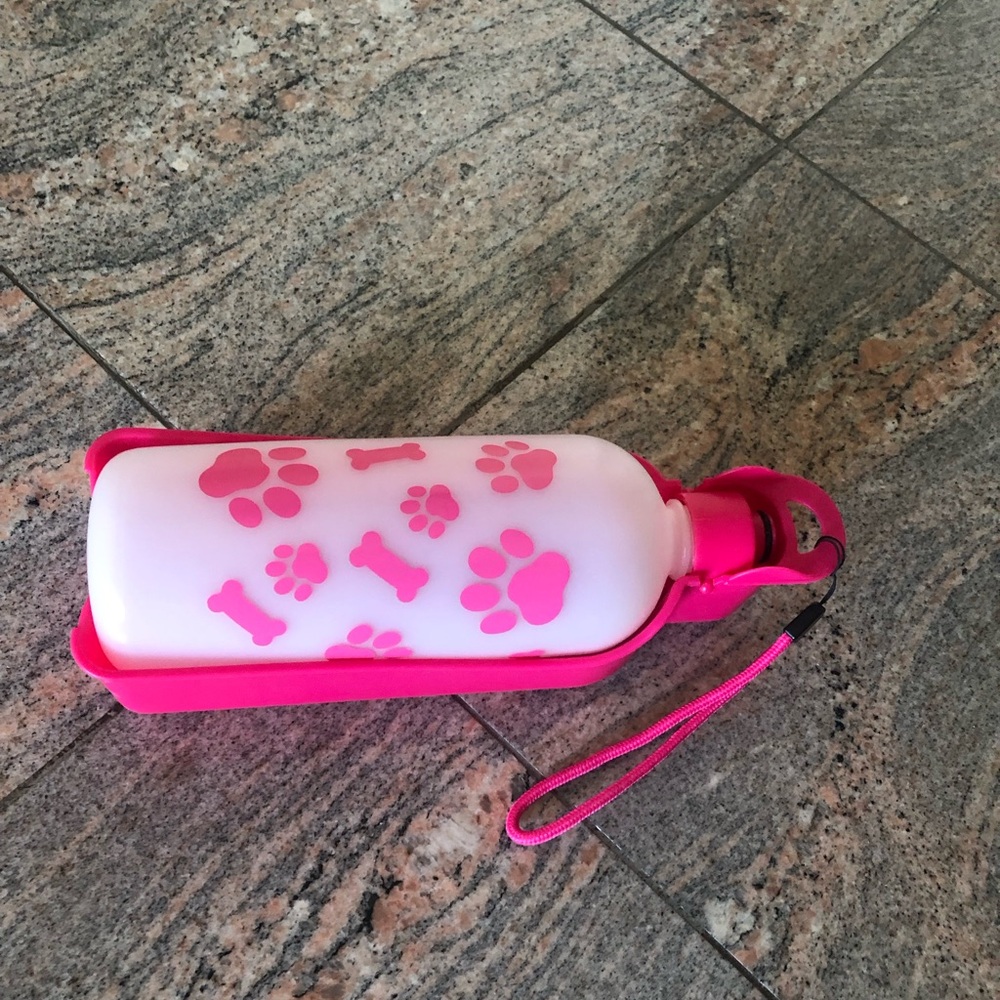Top Paw Travel Water Bottle
